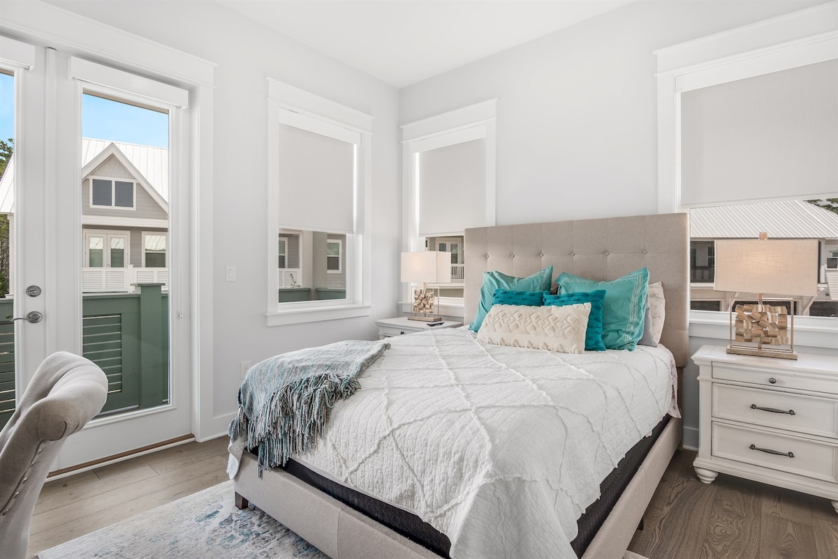 غرفة النوم الثانية مع إطلالة!