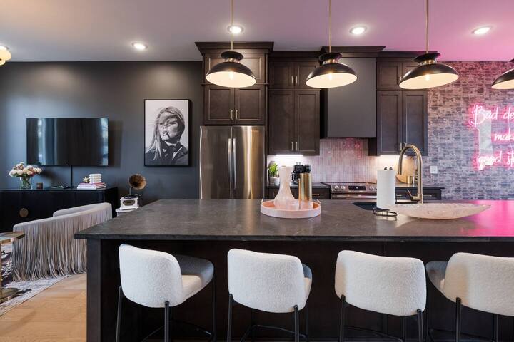 The Zee at Hydes Ferry gallery image 3