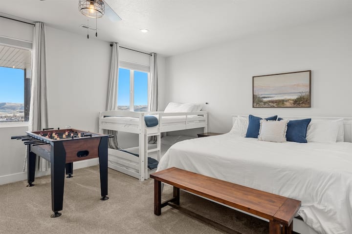 Bedroom 5