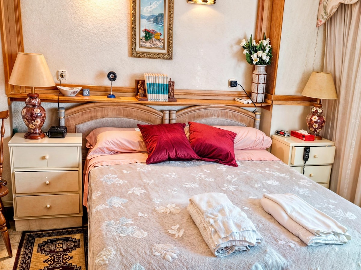 საძინებელი 1