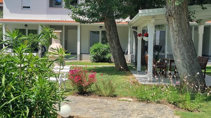 Apartments Villas Corinthia - 100m From The Beach - Baška