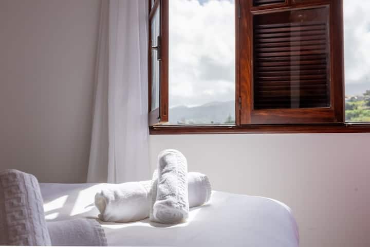 Silva Retreat Villa - Santana