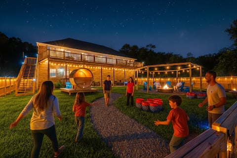 7500SqFt*Sleep18*Creek*Themed Spaces*Lux Amenities