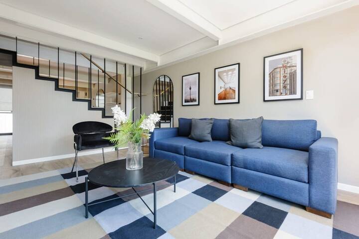 w* | Bright 2BR Duplex with Balcony in Condesa gallery image 4