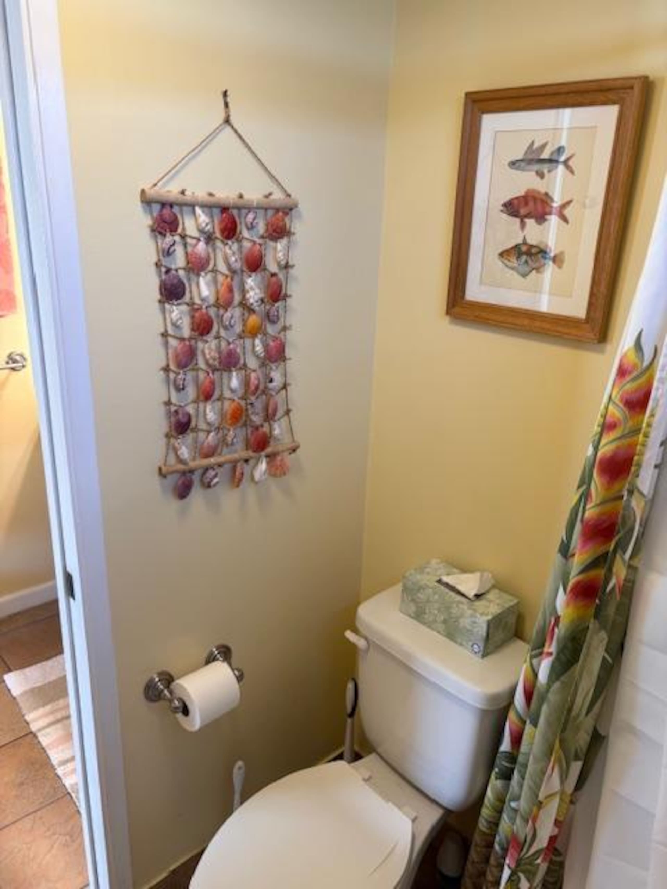 Condo in Honolulu · ★4.96 · 1 bedroom · 2 beds · 1 private bath - Image 10