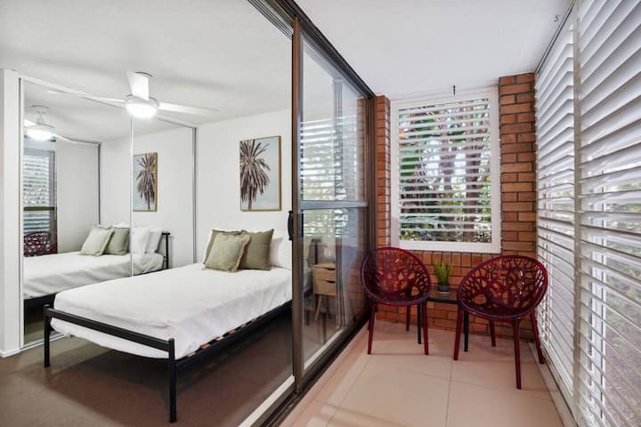 8.18 Camfield St -7