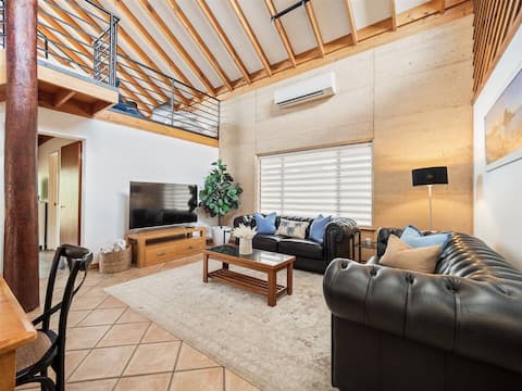 Osprey Beachside Retreat: Good Times Guaranteed