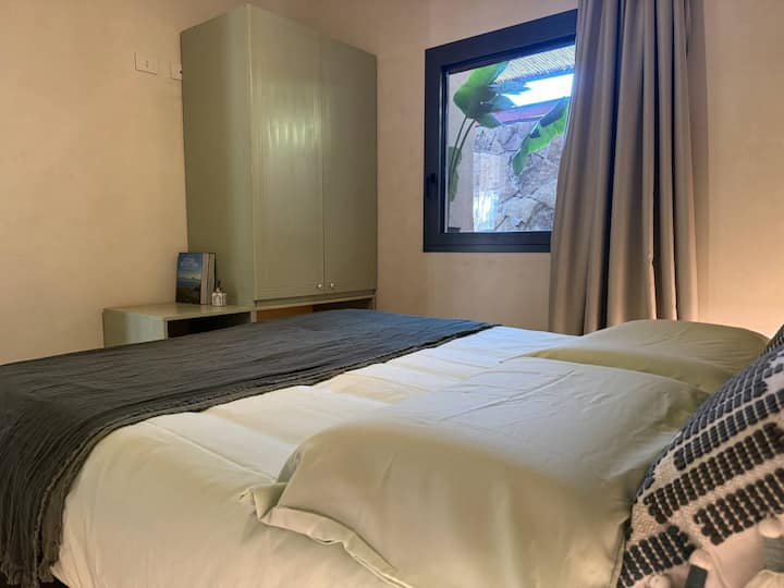 B3a465c5 0f05 4e1e bb84 d0151d44f213