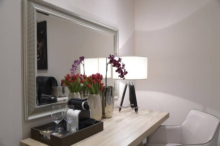 Appartamento Colonna 18 by GHOR gallery image 4