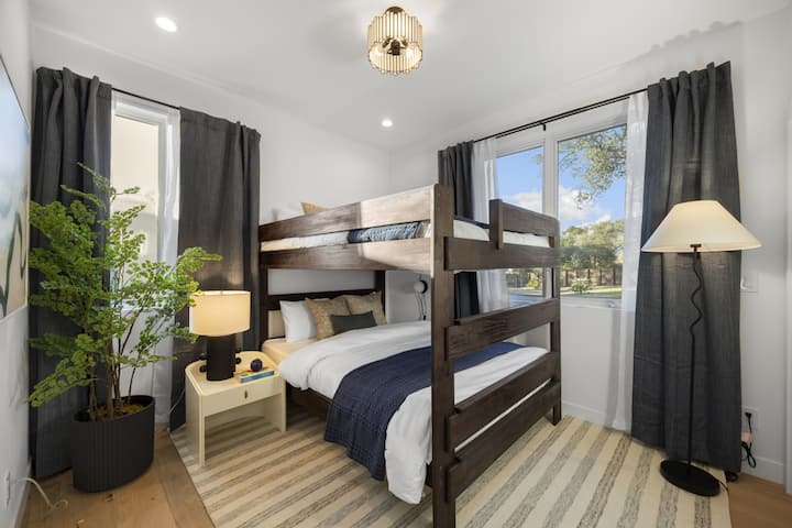 Tercer dormitorio - Cama tamaño queen