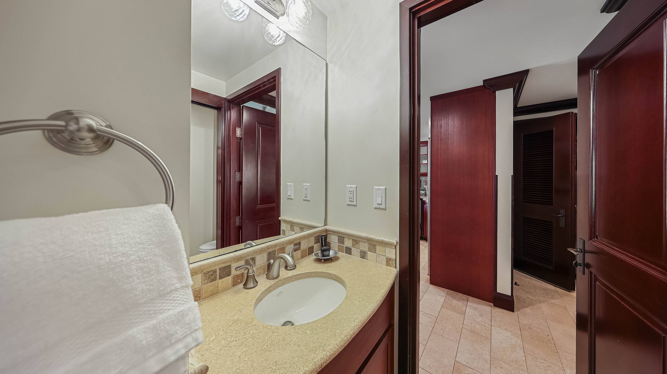 Condo in Kapaa · ★4.89 · 2 bedrooms · 3 beds · 3 baths - Image 26