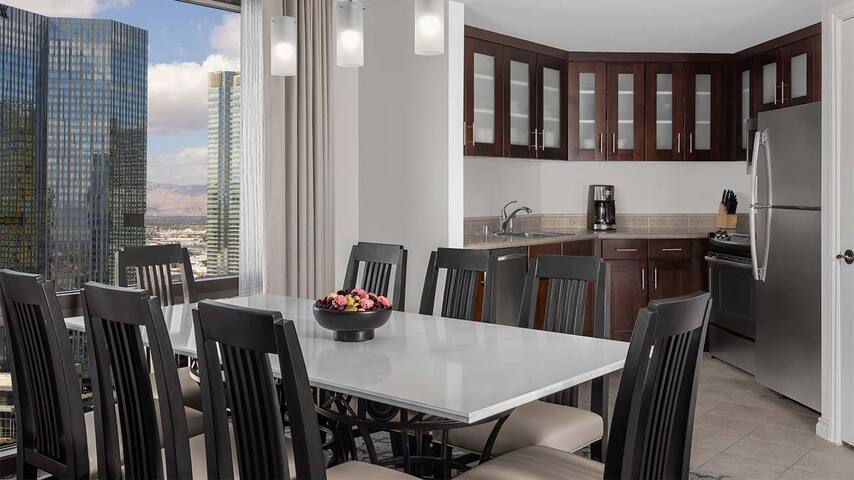 Marriott Grand Chateau | Three-Bedroom Villa gallery image 5