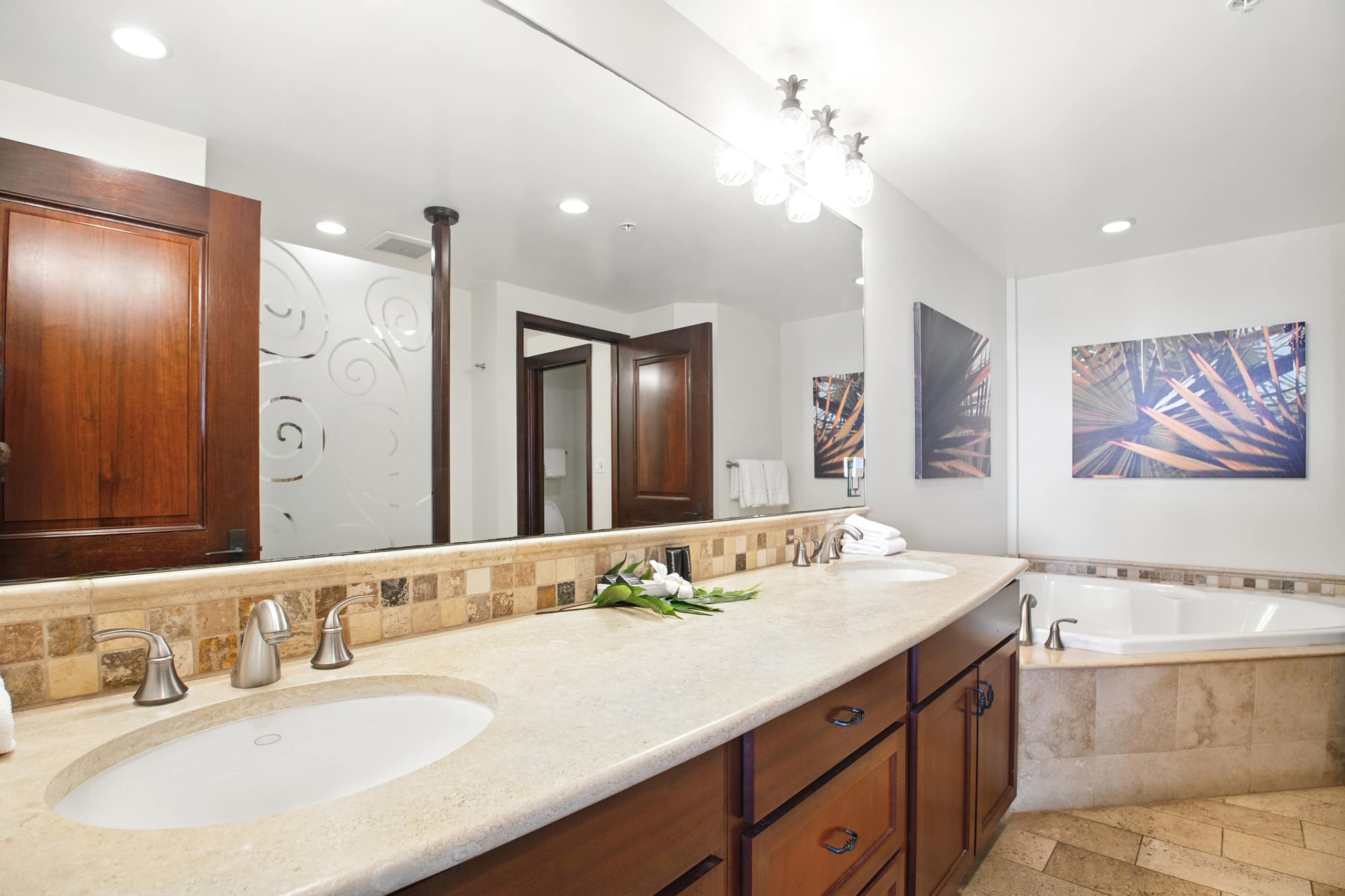 Condo in Kapaa · ★5.0 · 2 bedrooms · 3 beds · 2.5 baths - Photo 26