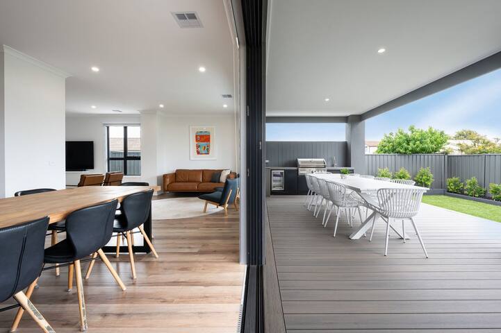 Rigby Retreat at St Leonards gallery image 3