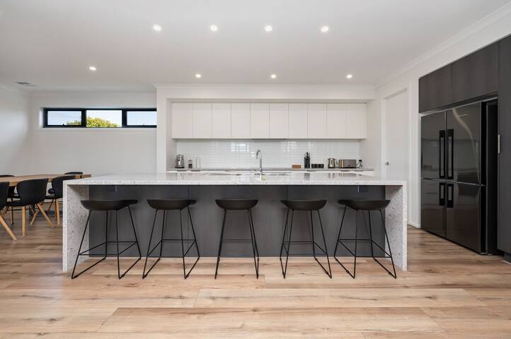 Rigby Retreat at St Leonards gallery image 4