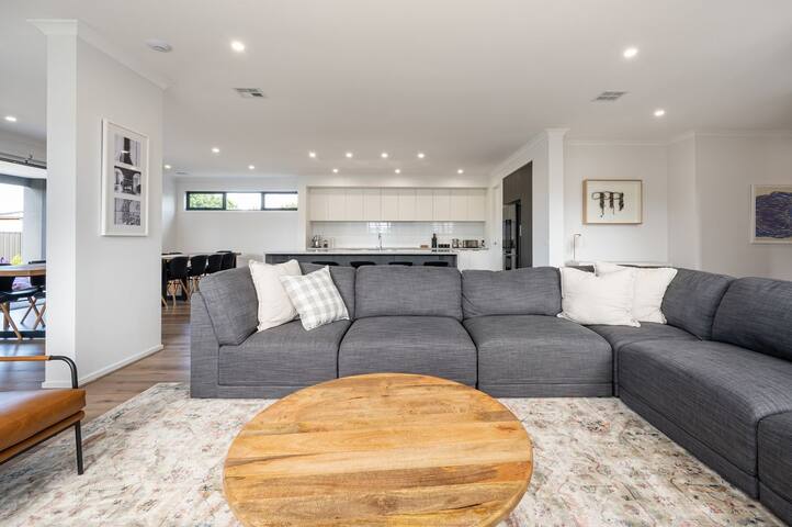 Rigby Retreat at St Leonards gallery image 2