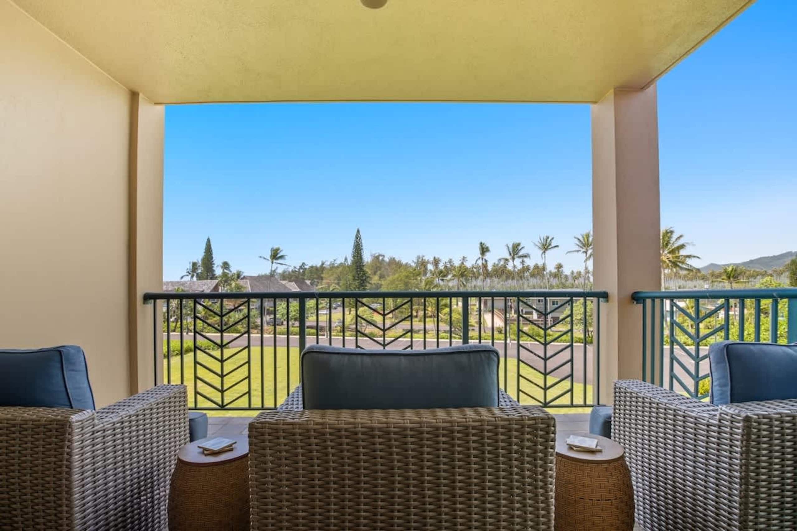 Condo in Kapaa · ★4.91 · 2 bedrooms · 3 beds · 3 baths - Image 33