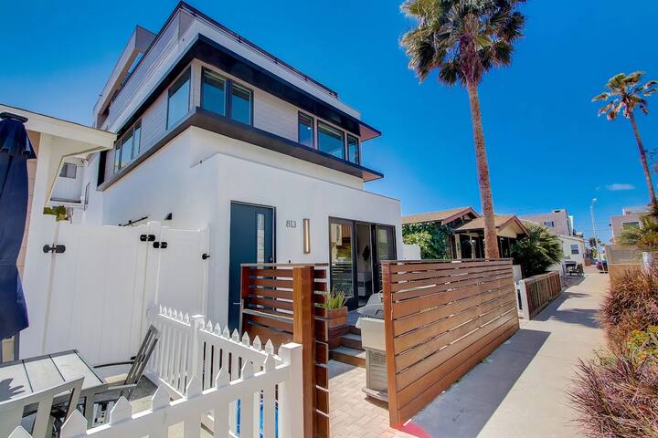 Luxury Beach Home | Rooftop, Ocean View, AC, Patio gallery image 3