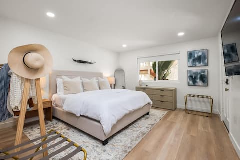 Top Airbnb: The South Bay Retreat - 8 Min Drive to the Beach in Redondo Beach