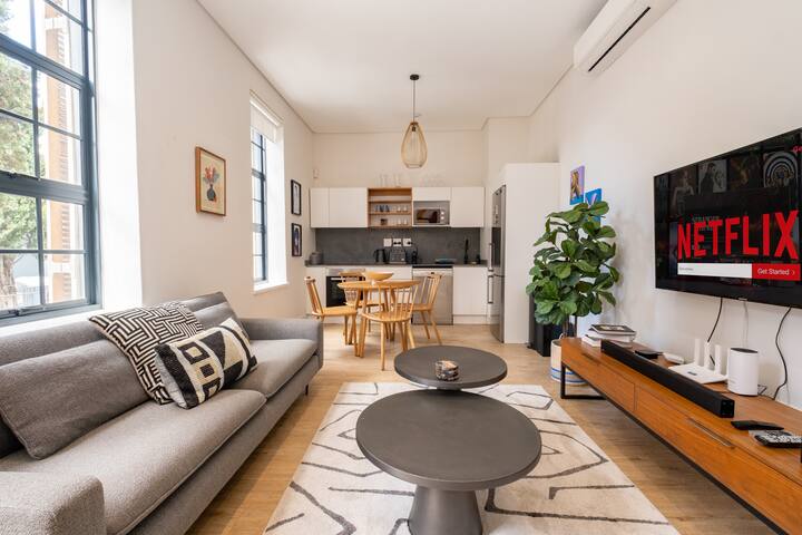 Two-Bedroom Apartment with Hot Tub in De Waterkant