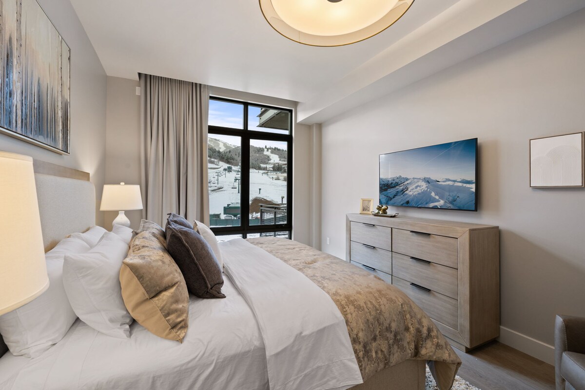 Dormitorio principal | Alpine Ridge en Deer Valley, Utah by Luxus Vacation Properties
