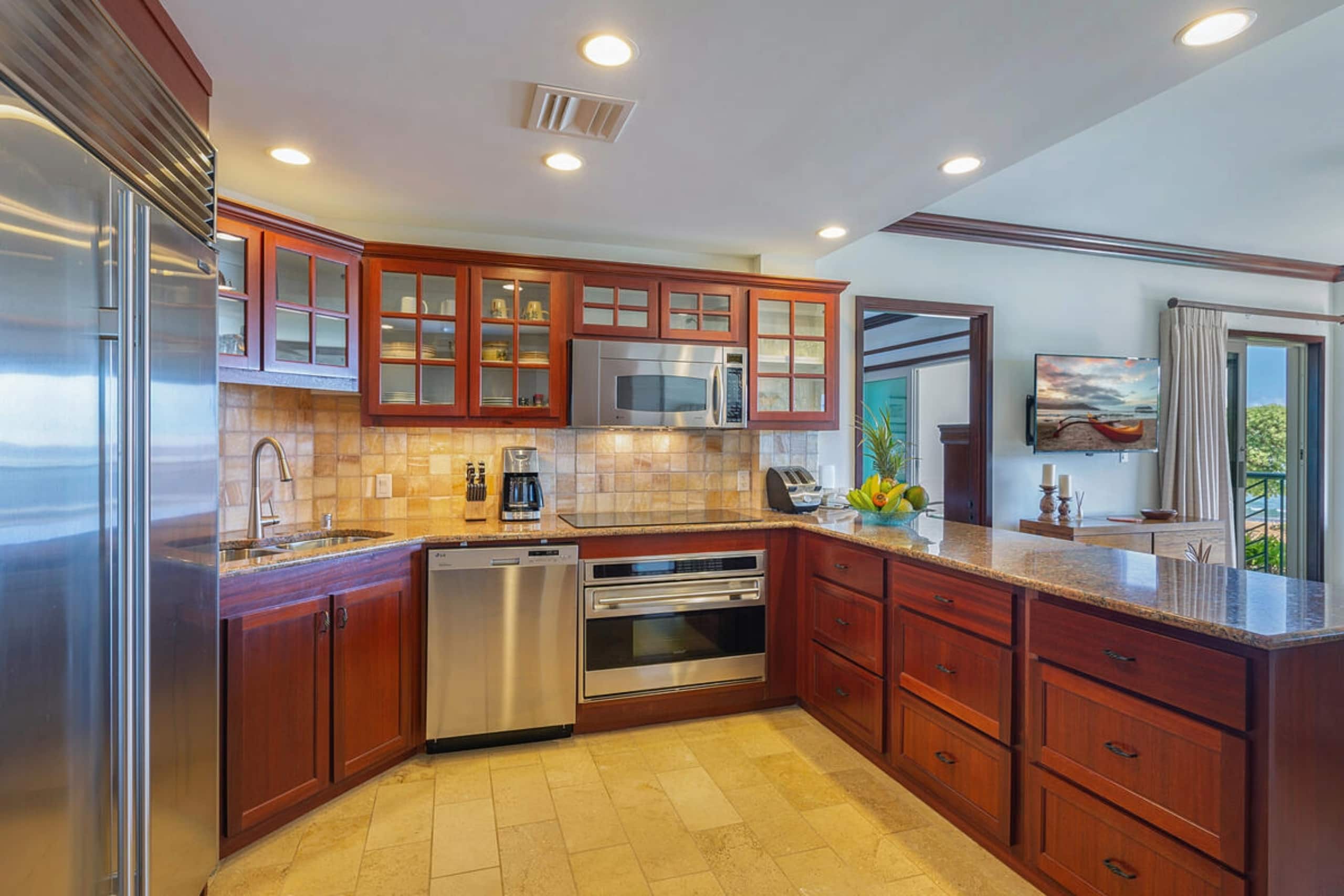 Oceanside Luxury at the Resort - Photo 16