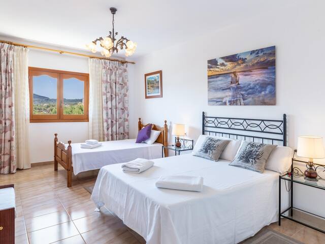 Ran de Mar gallery image 2