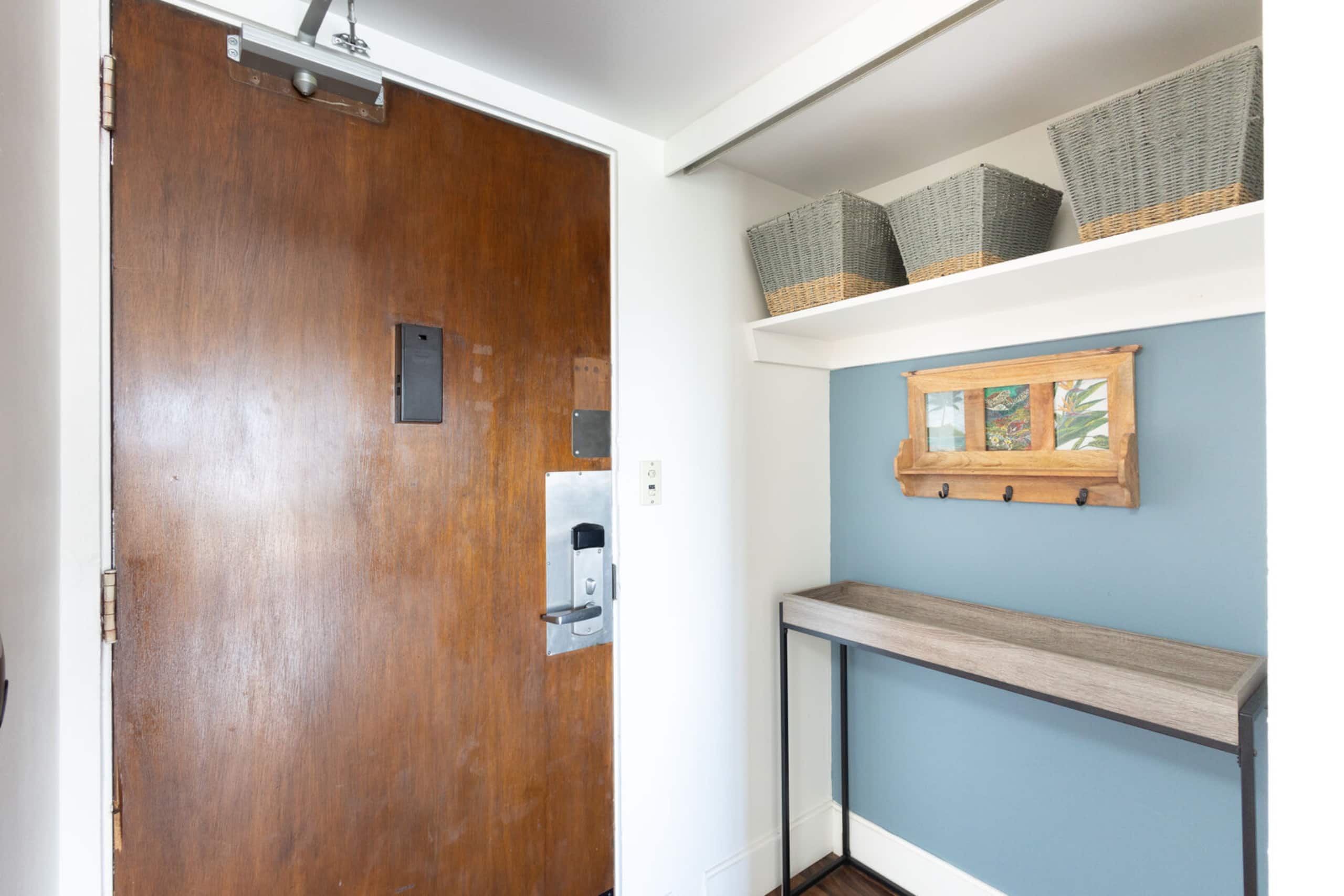 Condo in Honolulu · ★5.0 · 1 bedroom · 3 beds · 1 private bath - Image 13