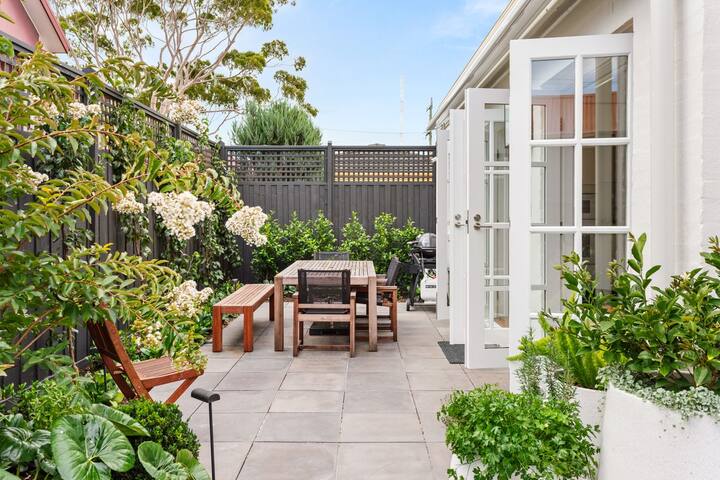 Hampton Beach Pearl gallery image 2