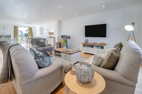 4 Bed in St. Ives (oc-a30881)
