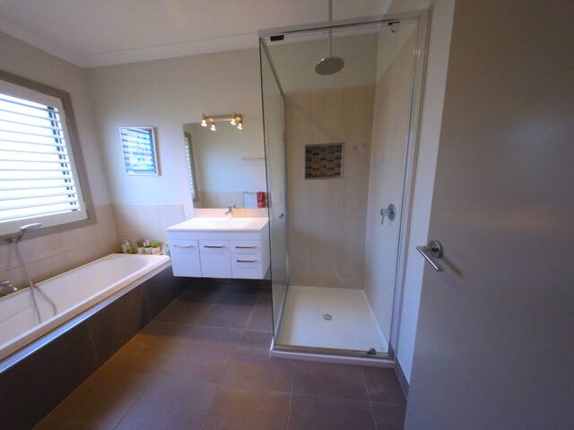 The Serenity Retreat gallery image 5