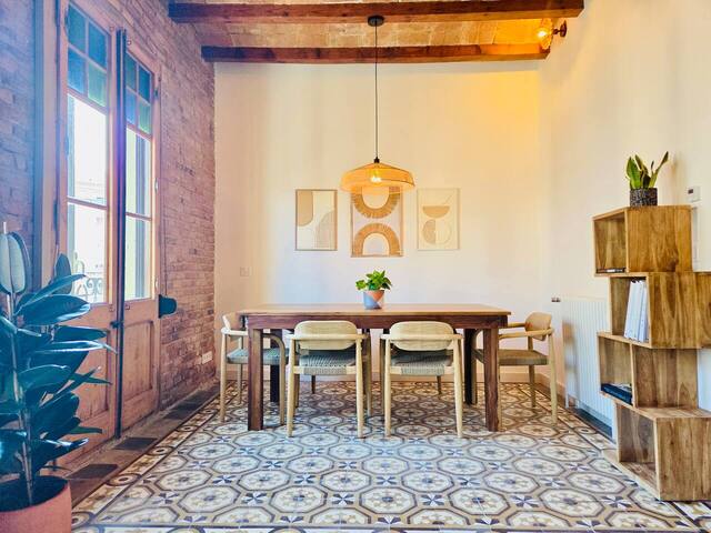 Your Boutique Mediterranean Stay in Barcelona gallery image 5