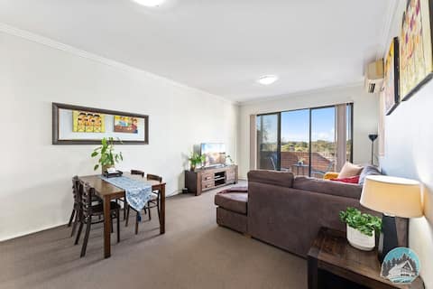 Stylish 1-Bed Apt with Free Parking in Parramatta