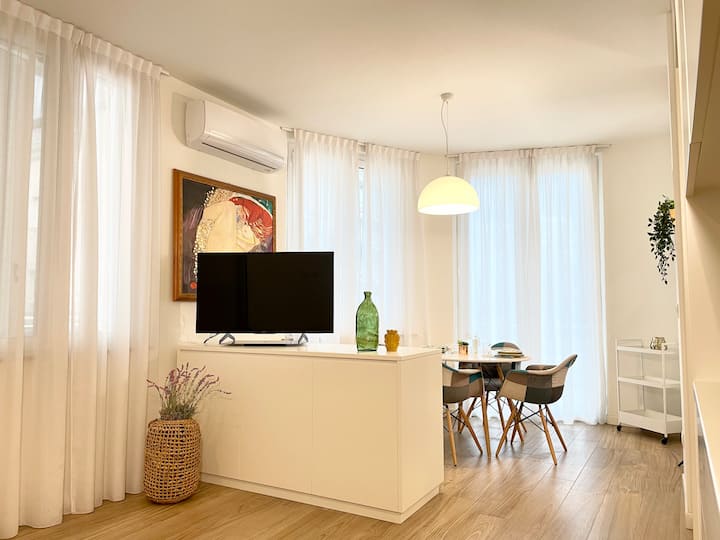 Emplacement Top + Terrasse | Studio Pour 2 - Rimini