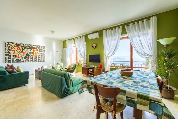 CaHouse gallery image 4