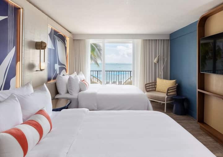 Ocean View Guest Room, 2 Queens, Balcony - Islamorada