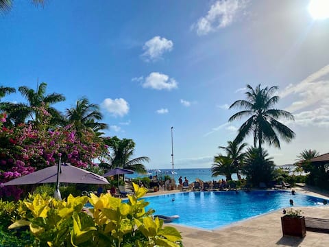 Porto Antigo 2 Pool View - Three bedroom & Wifi