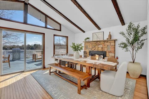 Lake House w/ Dock, Hot Tub, Fire Pit & Game Room