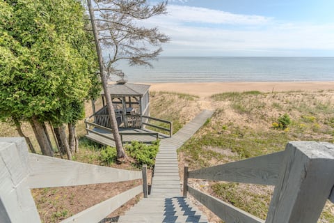 Michibay Getaway: Your Summer Beachfront Getaway