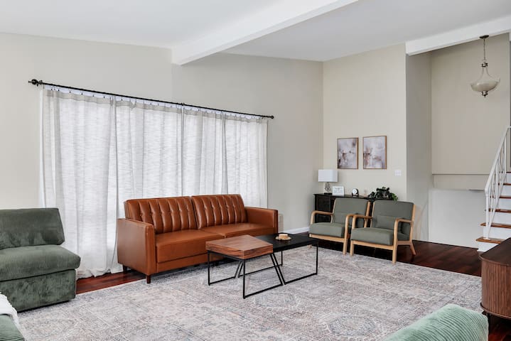 Vacation Home in Albany gallery image 4