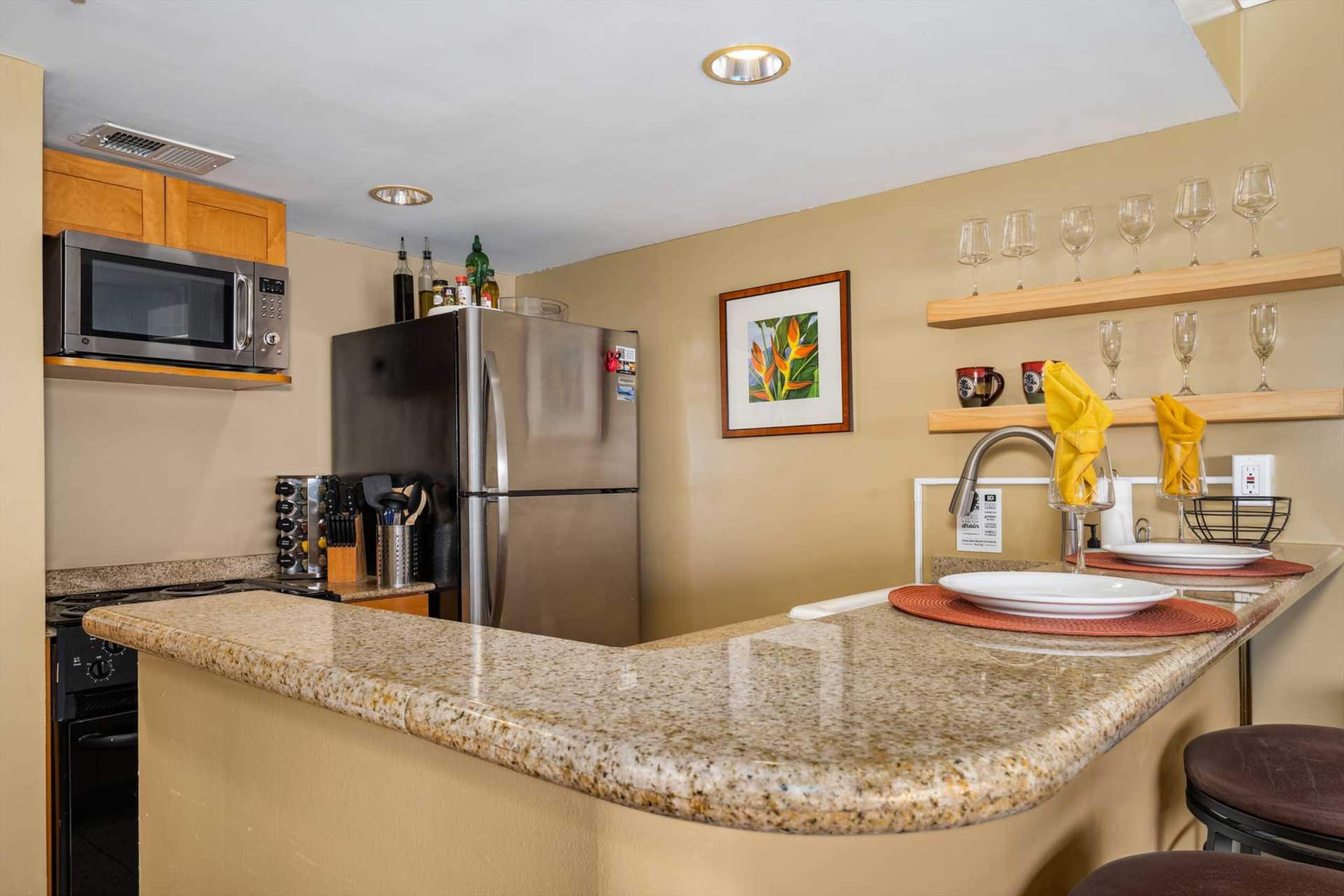 Condo in Honolulu · ★4.88 · 1 bedroom · 2 beds · 1 private bath - Image 41