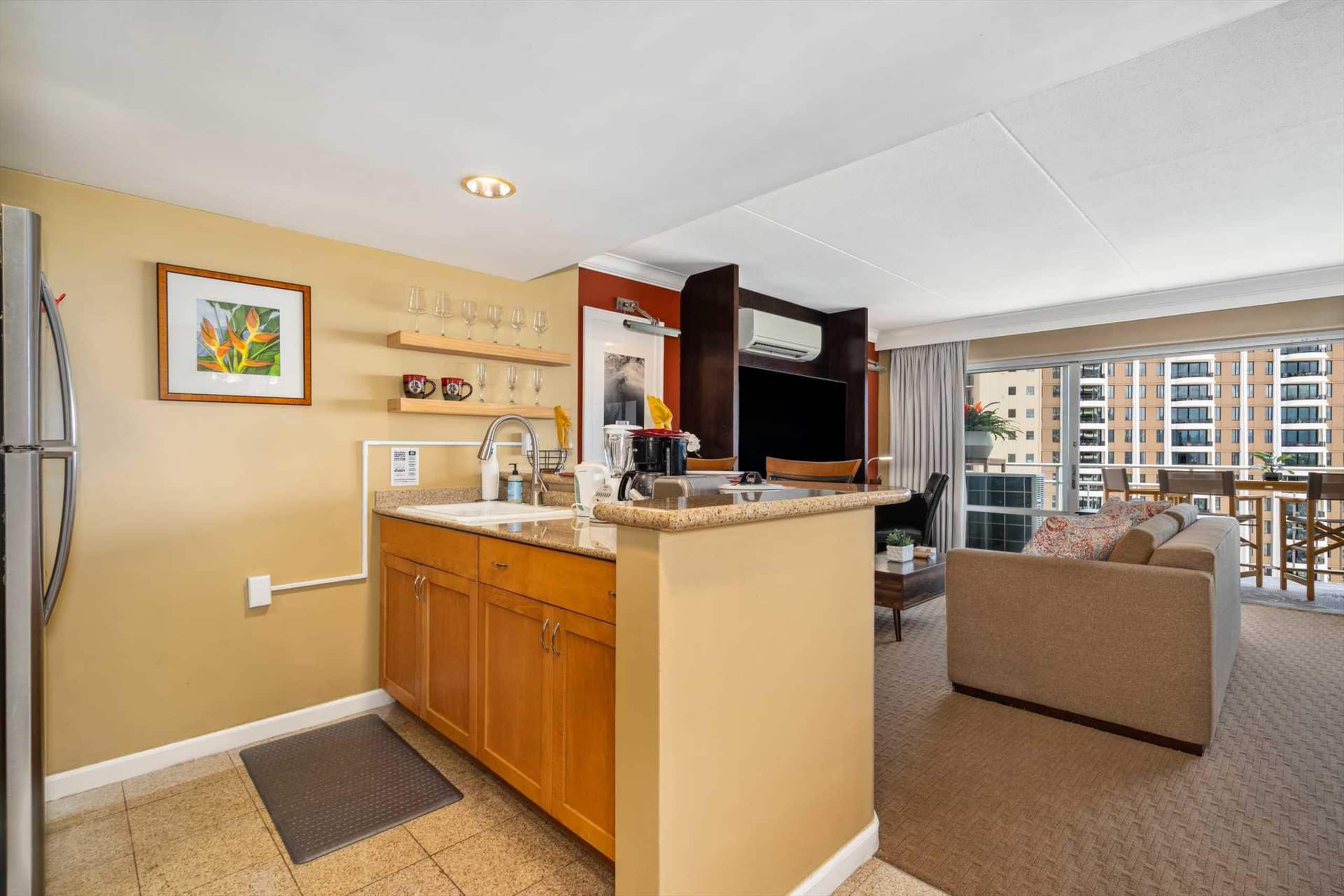 Condo in Honolulu · ★4.88 · 1 bedroom · 2 beds · 1 private bath - Image 16