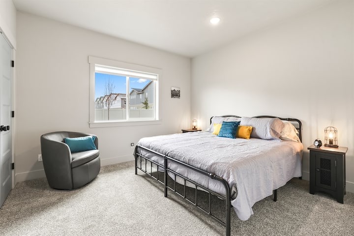 Dhoma e gjumit "King Guest"