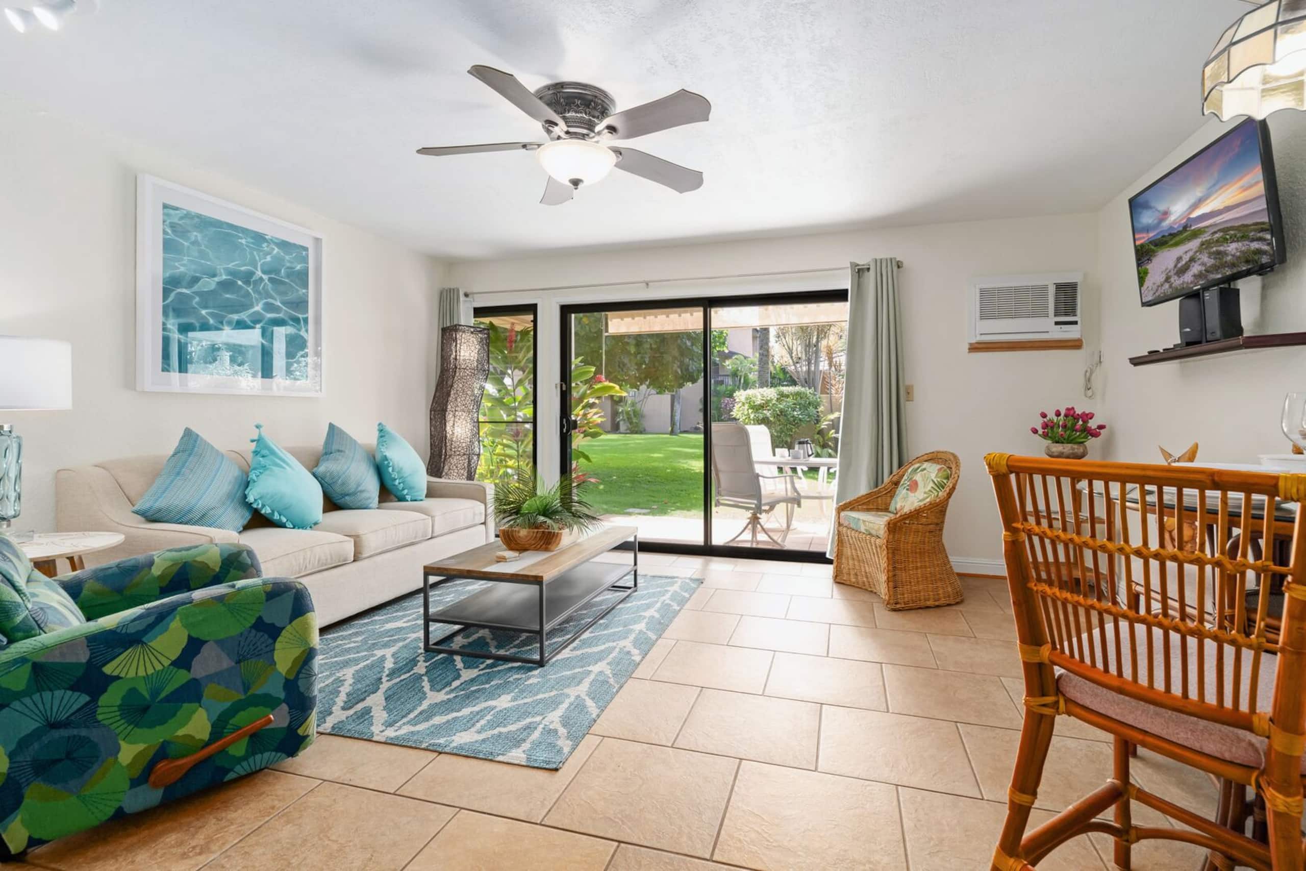 Gorgeous Remodeled Condo - Image 15