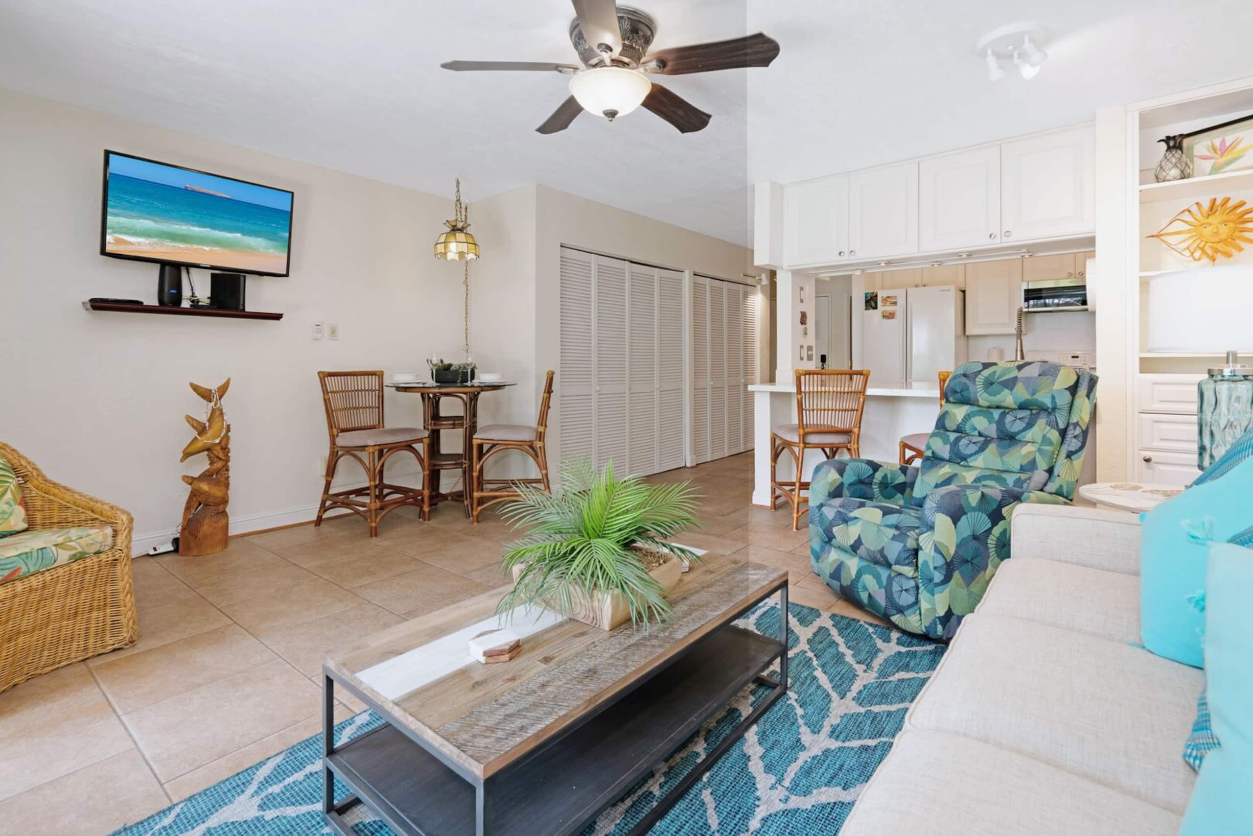 Gorgeous Remodeled Condo - Image 2