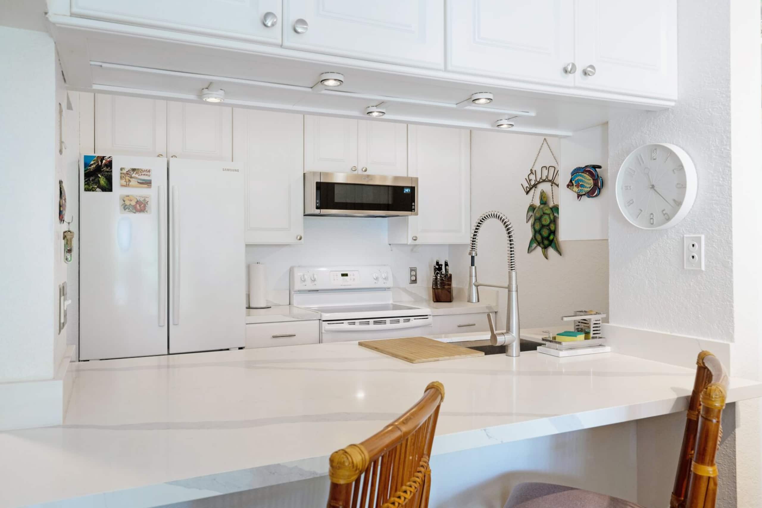 Gorgeous Remodeled Condo - Image 13