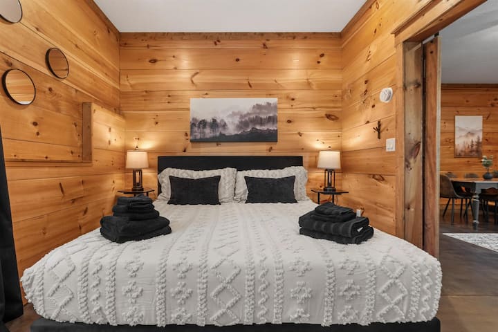 Самостоятелна спалня тип Кинг