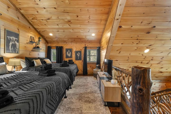 2 суперголеми двойни легла в лофт