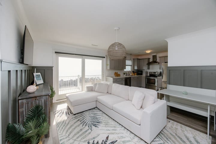 Lumina Peoperty Group managed Airbnb listing 3