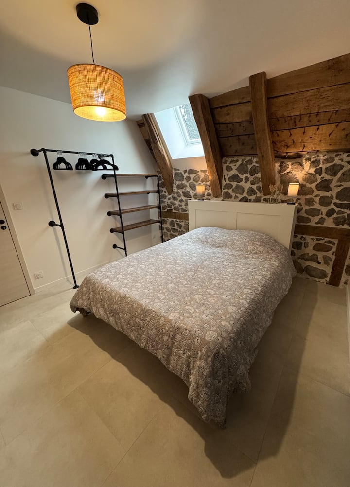 Dhomë në katin përdhe